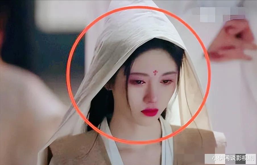 白梦妍 28岁白鹿素颜无滤镜出演《警察荣耀》，打脸了多少半永久的磨皮脸