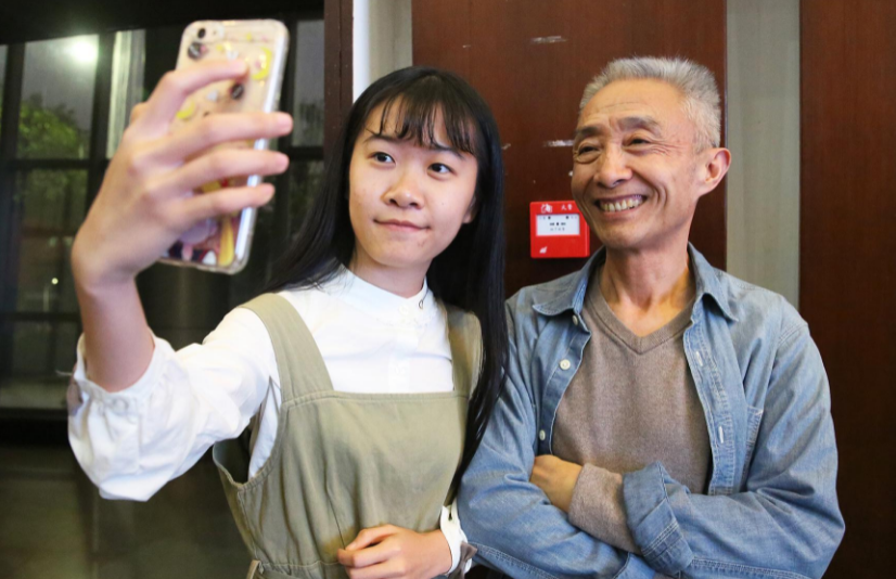 云盘|“别太把自己当回事”，知名教授给年轻人的忠告，话不中听但在理