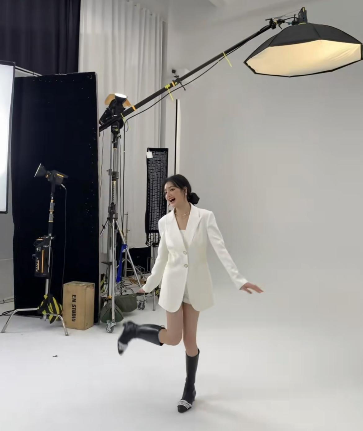 王思聪|王思聪新欢小肉安恩爱开秀:我可爱的宝宝!前任慎婕:和平分手!