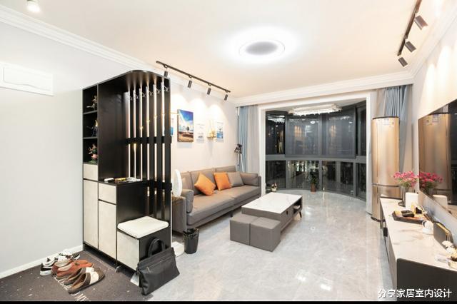 75平现代简约风格,不做电视墙不安装吊顶,装修花了14W太值得了
