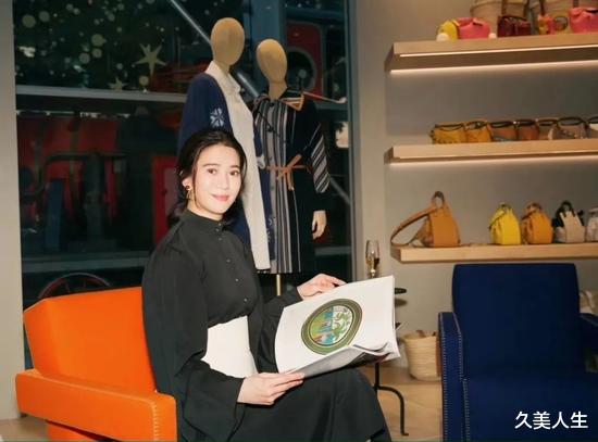 |2月看霸气双女主「盛装」开战