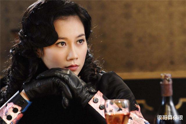 玫瑰之战|《玫瑰之战》的选角绝了,黄磊的两个学生,代旭的女朋友都有出演