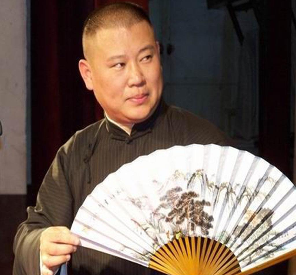 京剧|刚录制德云社相声春晚,又带领徒弟排练京剧,郭德纲成功不是偶然