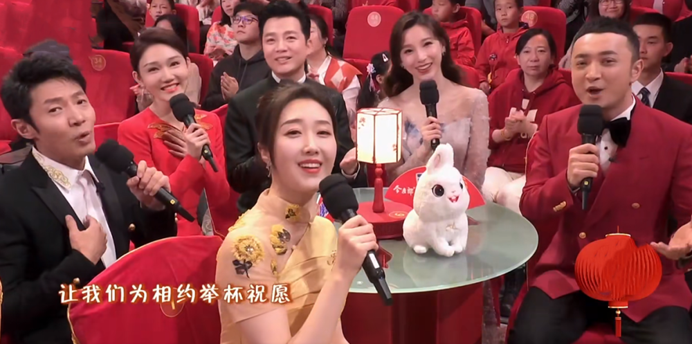 央视元宵晚会|收视率破7!央视元宵晚会首波口碑出炉,观众的评价“一针见血”