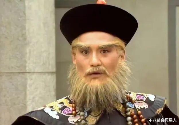 明星|香港艺人来内地定居,一线明星住豪宅月入百万,配角租房住卖鱼蛋