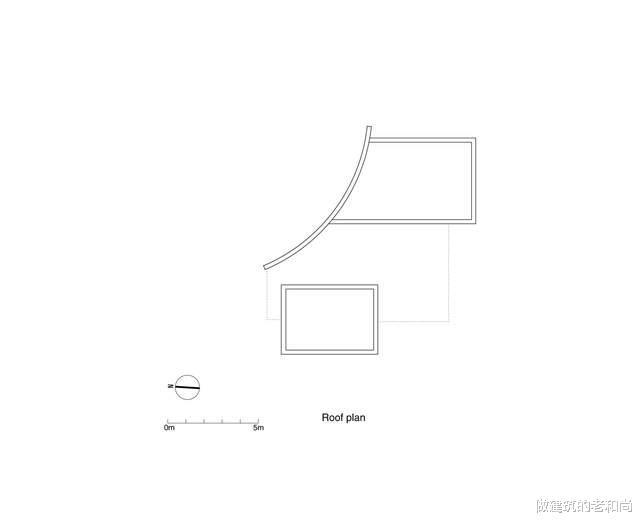 清水混凝土构筑的日本住宅:与场地形状相对应的空间设计