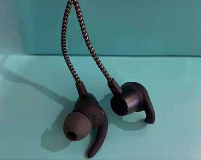 蓝牙耳机|哪款蓝牙耳机让运动更带感，带来清爽透彻的音效