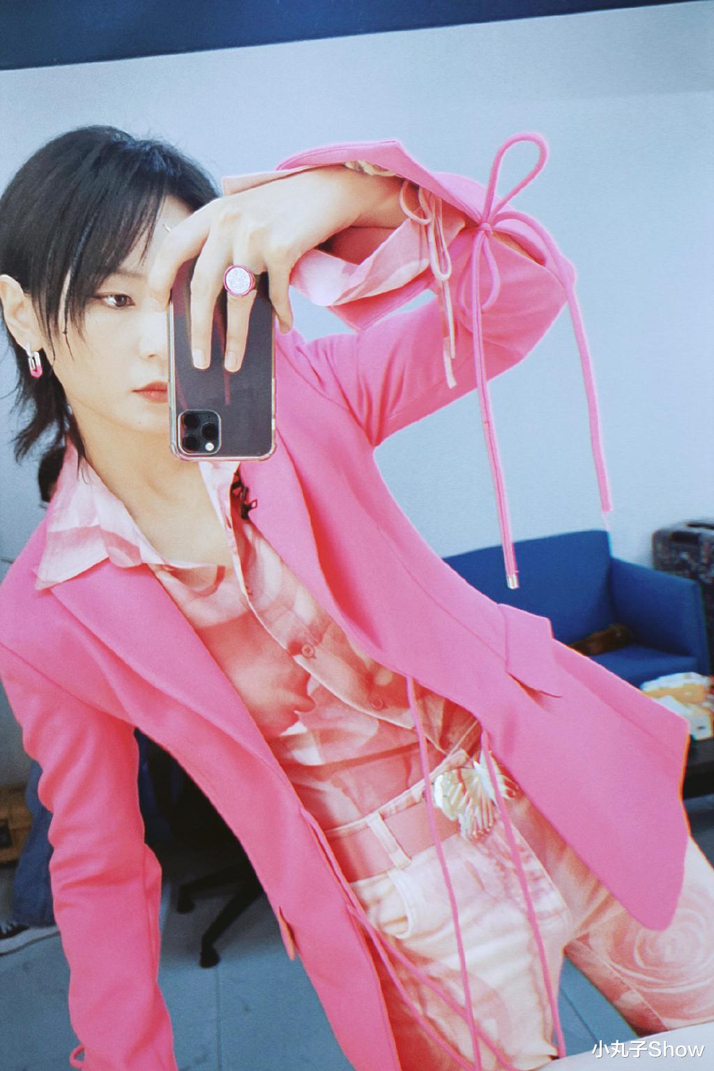 周笔畅|风格万年不变！周笔畅《声生不息》路透曝光，穿风衣还要露出蛮腰