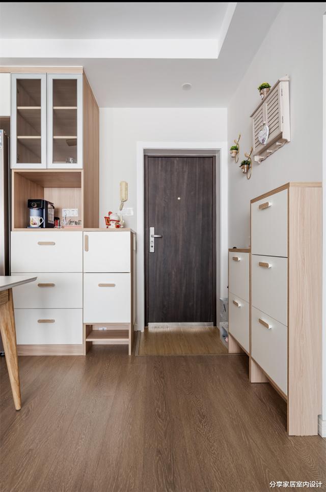 她家62平一家三口新房,花18万全屋整装,花心思设计很会利用空间