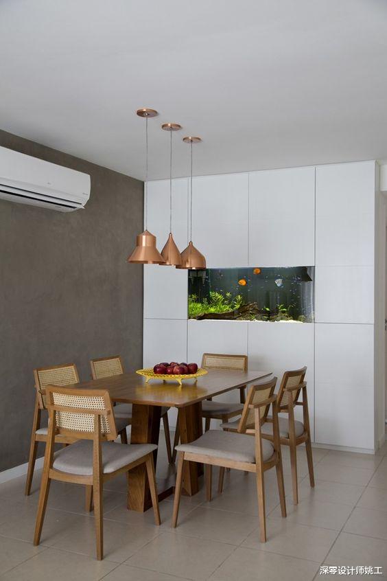 如今一个比一个会装修,喜欢养鱼或海洋的,家里6处试用水族箱端景