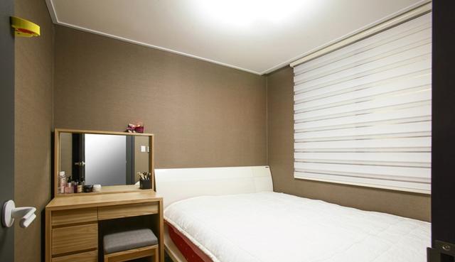 80索性不买沙发,客厅装个卡座,能坐能收纳,实用性更高!