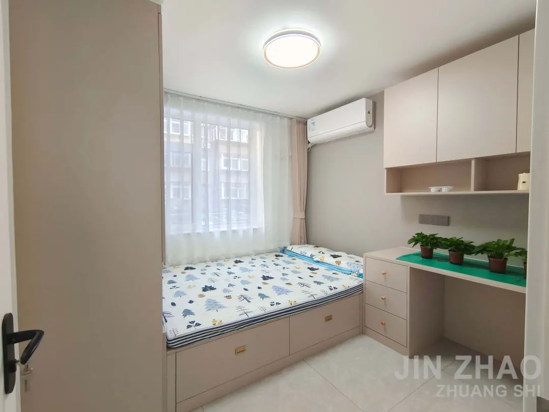 艺术中心宿舍74㎡老房翻新对比，三居变两居，收纳多两倍