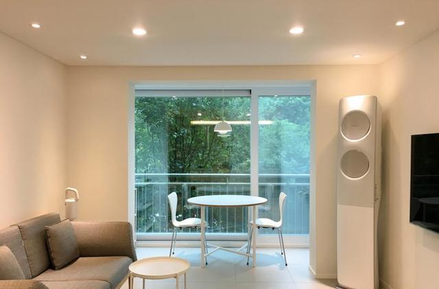 脏乱差87小窝,靠“扔东西”逆袭成极简新家,干净利落又温馨