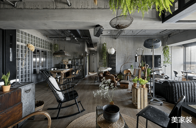 60后夫妻的中古之家,不刷墙不吊顶,也能变身超强艺术空间