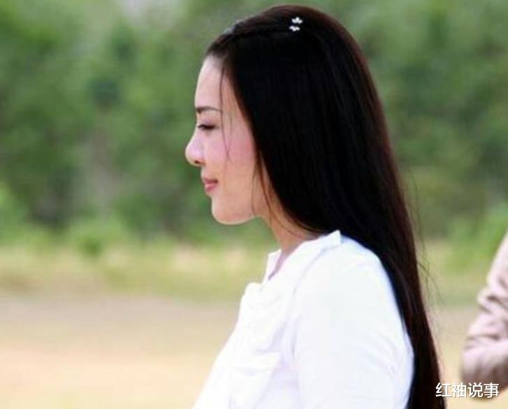 西拉米|西拉米母子逆流而上，霸屏2022年皇家台历，把苏提达儿子挤出局