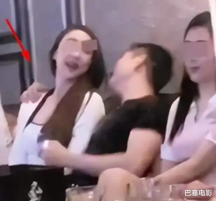 曹格|当众嫌弃、发脾气，演都不想演，这些明星的夫妻关系，太窒息了