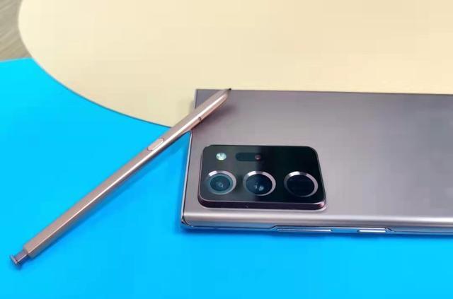 三星|顶级2K屏幕+1亿像素+IP68,跌价2900元,三星最后的“绝唱”