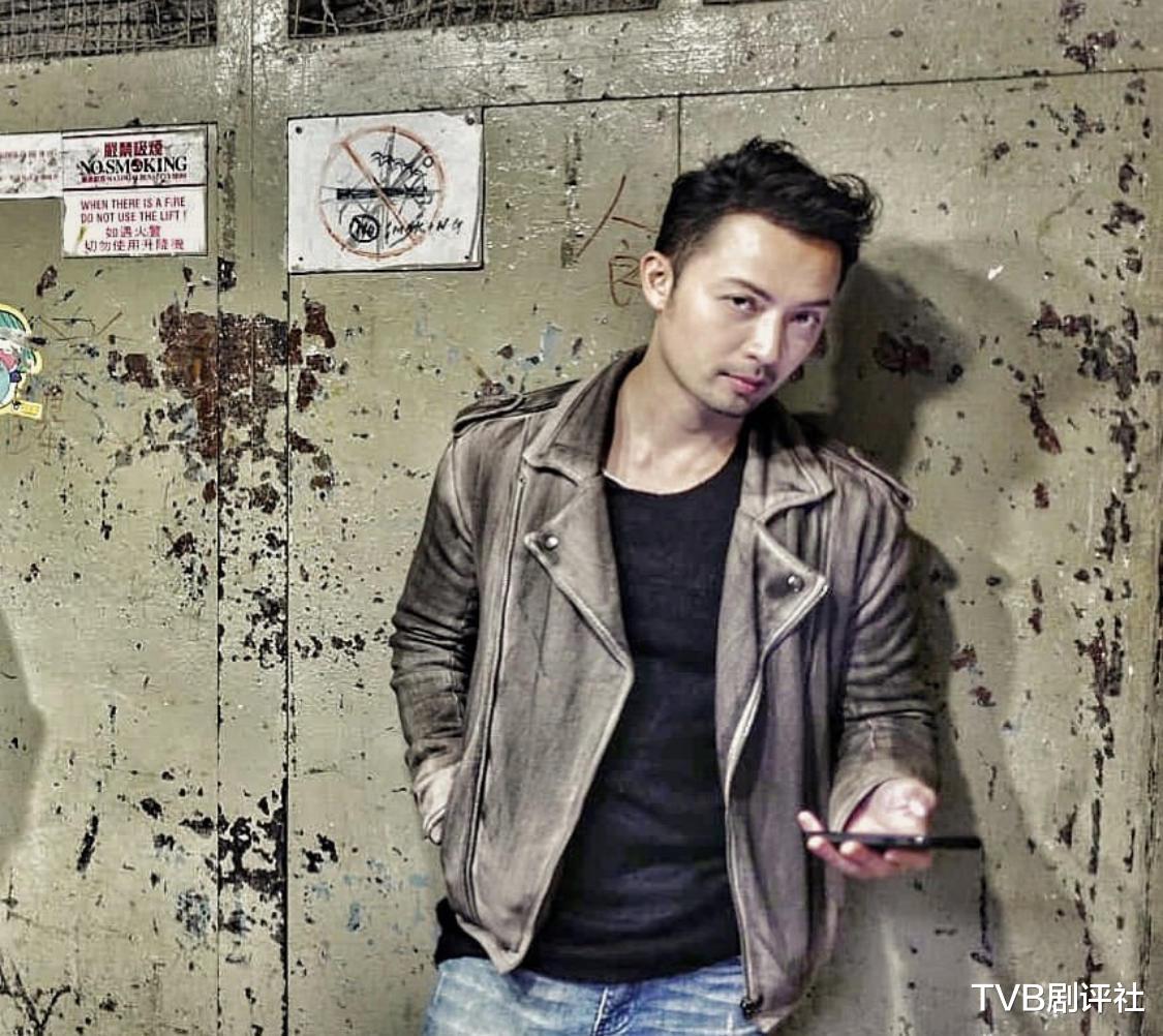 胡定欣|TVB又一人被确诊!视后胡定欣确诊新冠,陈豪为家人自愿睡阳台