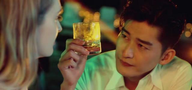 招聘|《东八区的先生们》播出，观众给出一星评价，差评理由出奇的一致