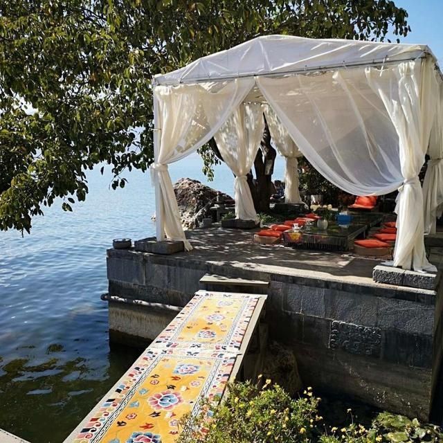 杨丽萍|63岁杨丽萍在大理的豪宅火了，网友：这生活，简直就是人间理想！