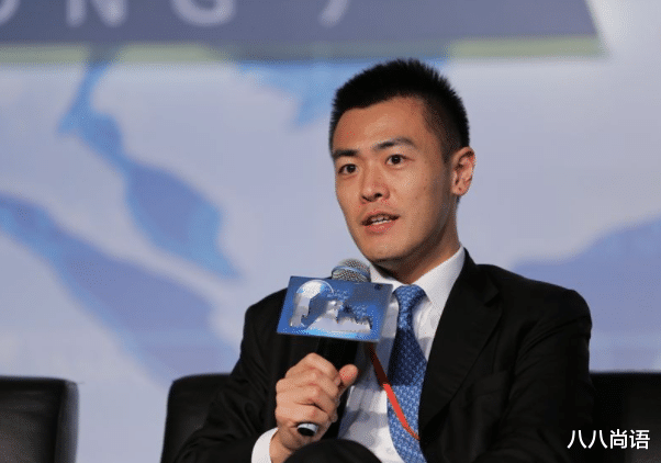 刘鸣炜|刘鸣炜低调结婚，窗户上的大红喜字醒目，富豪父亲却没有到场祝贺