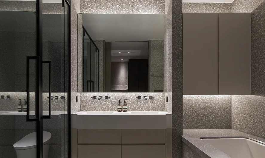 蹲马桶替代马桶,究竟好在哪里?这样的卫生间设计,你喜欢吗?