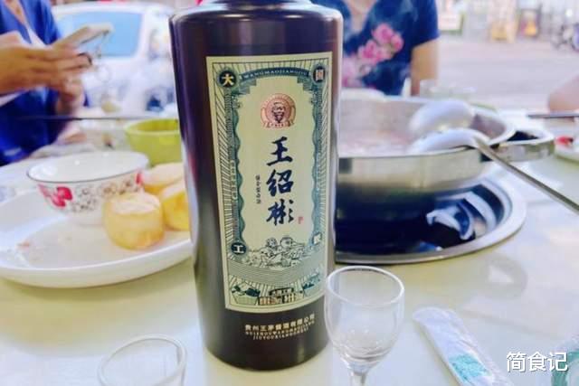 超市4大“可怜酒”,纯粮酿制无添加,然而名气太低没人喝