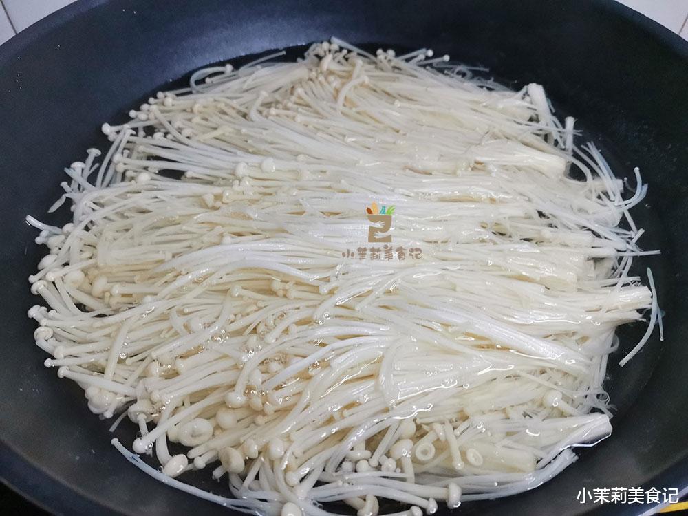 雌激素|女人不想提前衰老,多吃5种碱性食物,激发雌激素,体态好显年轻