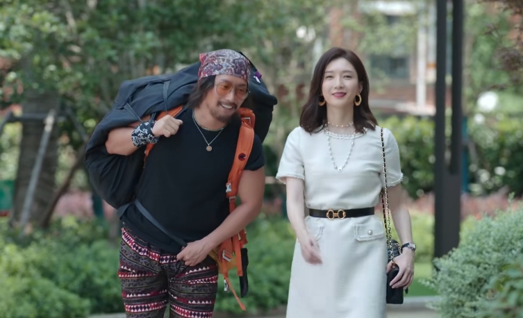 钱洁|从《幸福到万家》到《欢乐颂3》,“换脸式”演技出圈,钱洁火了