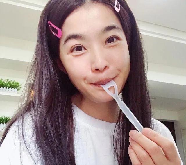 黄瑜娴|9位患罕见病的明星：李宇春患“不死癌症”，黄瑜娴天生没子宫