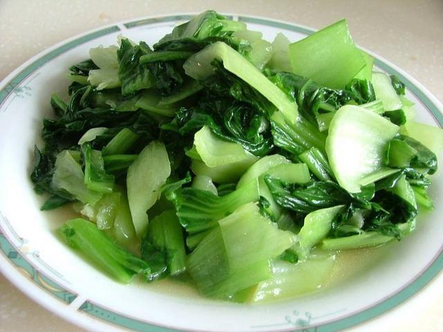 补钙|原来吃虾皮不能补钙？医生：真正补钙的4种食物，很多人都不爱吃