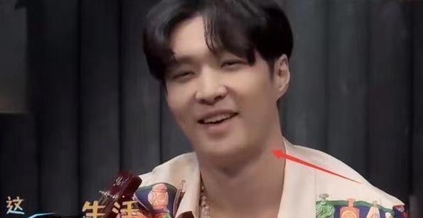 尹正|男星的颜值变化:黄晓明成功去油,王一博颜值下滑,尹正“姨化”