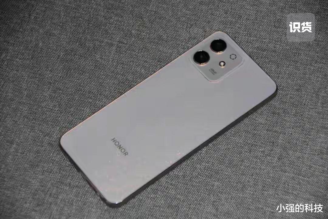 华为|手机就要买新不买旧 这三款千元新机价格便宜性能强 最低才1399元