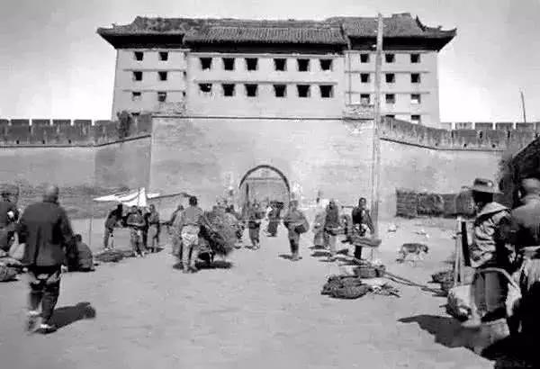 白鹿原|《白鹿原》原著，鹿家血泪发家史，鹿勺娃学艺遭遇变态师傅三个要求。