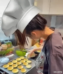 高晓松|高晓松前妻夕又米发文报喜:平安产子!与二婚老公生活甜如蜜