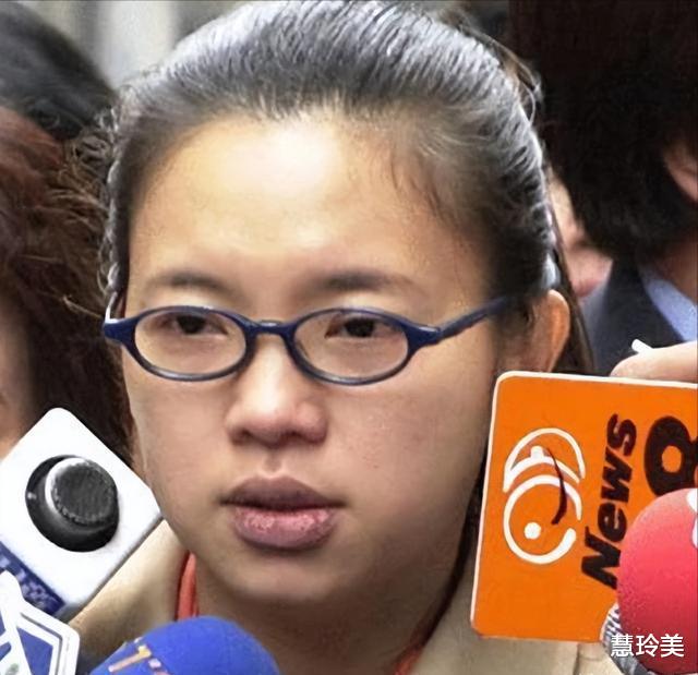 湾湾|被誉为女版陈冠希，47分钟不雅视频曝光，璩美凤亲手将闺蜜送监狱