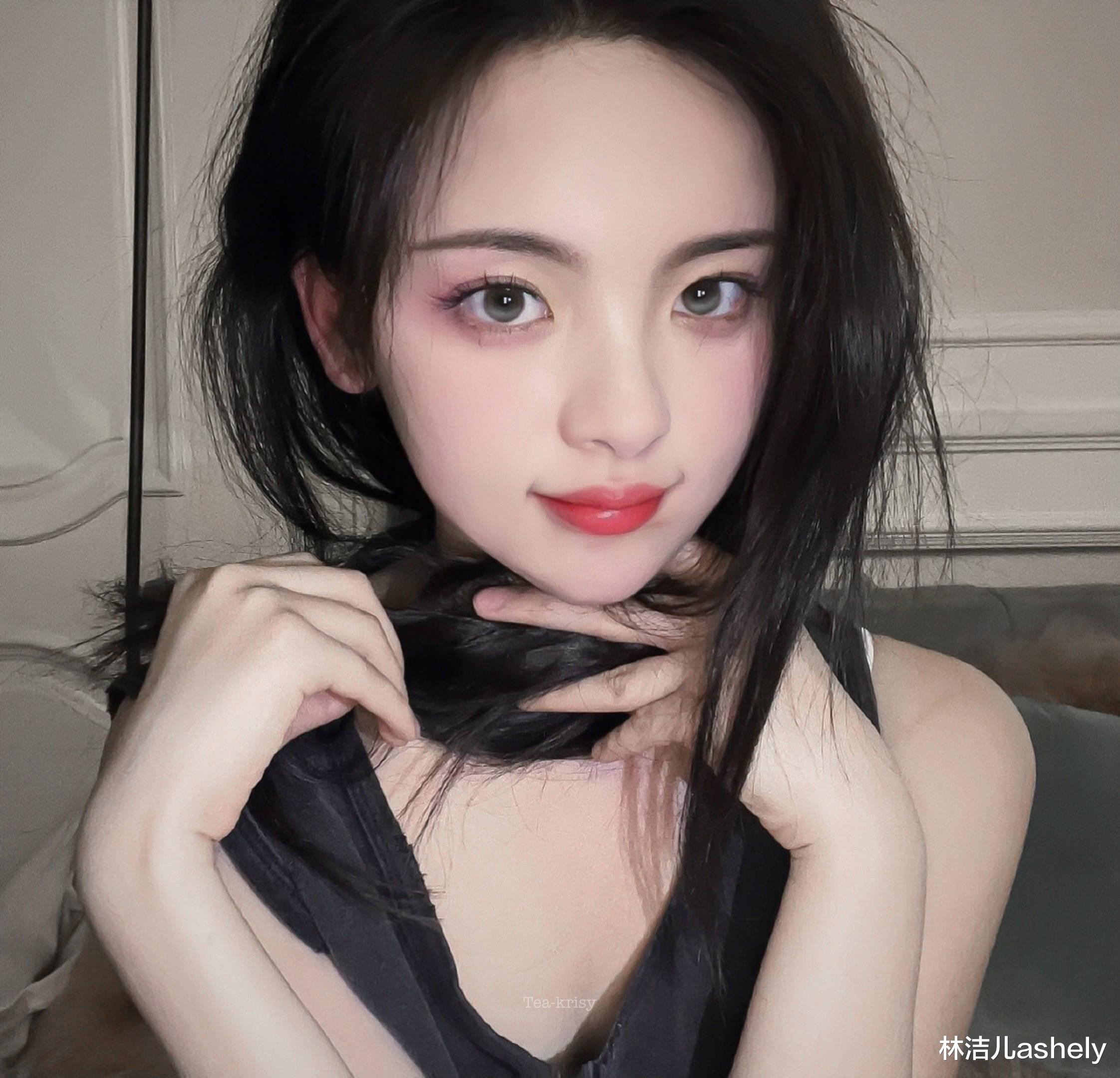 腮红 杨超越赵露思的自拍心机，原来是腮红？超减龄“腮红底妆法”只要5步