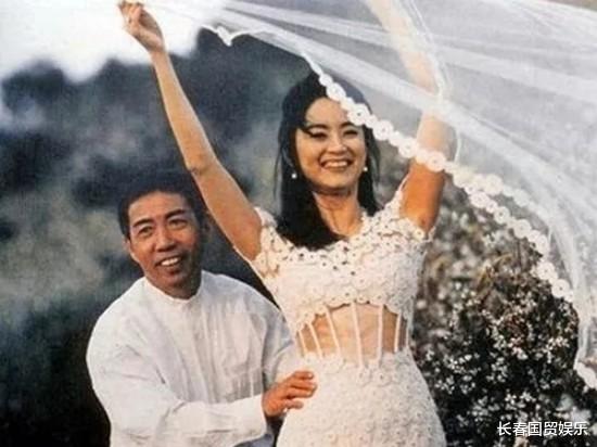 林青霞|林青霞嫁豪门28年屡传婚变，罕见提富豪老公：“娶我他付出最大代价”