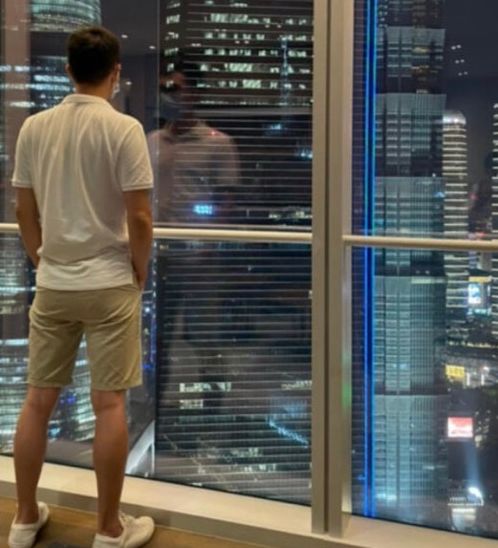 黄晓明|叶珂黄晓明疑似同居，女方住进价值上亿豪宅，厨房做饭如同女主人