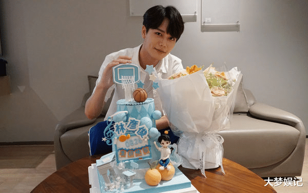 林彦俊|林彦俊再被爆饭店赌博「女友输的都他付」，一夜就输20万，引网友挞伐