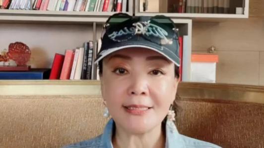 汪小菲|渔翁得利！汪小菲妈妈带货用绿茶、卤蛋等标签，一晚销售2500万