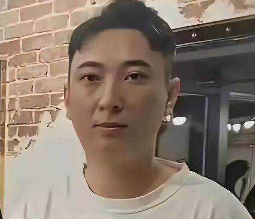 发型 富二代《王思聪》砸近3万换新发型！网亏：觉得不大值