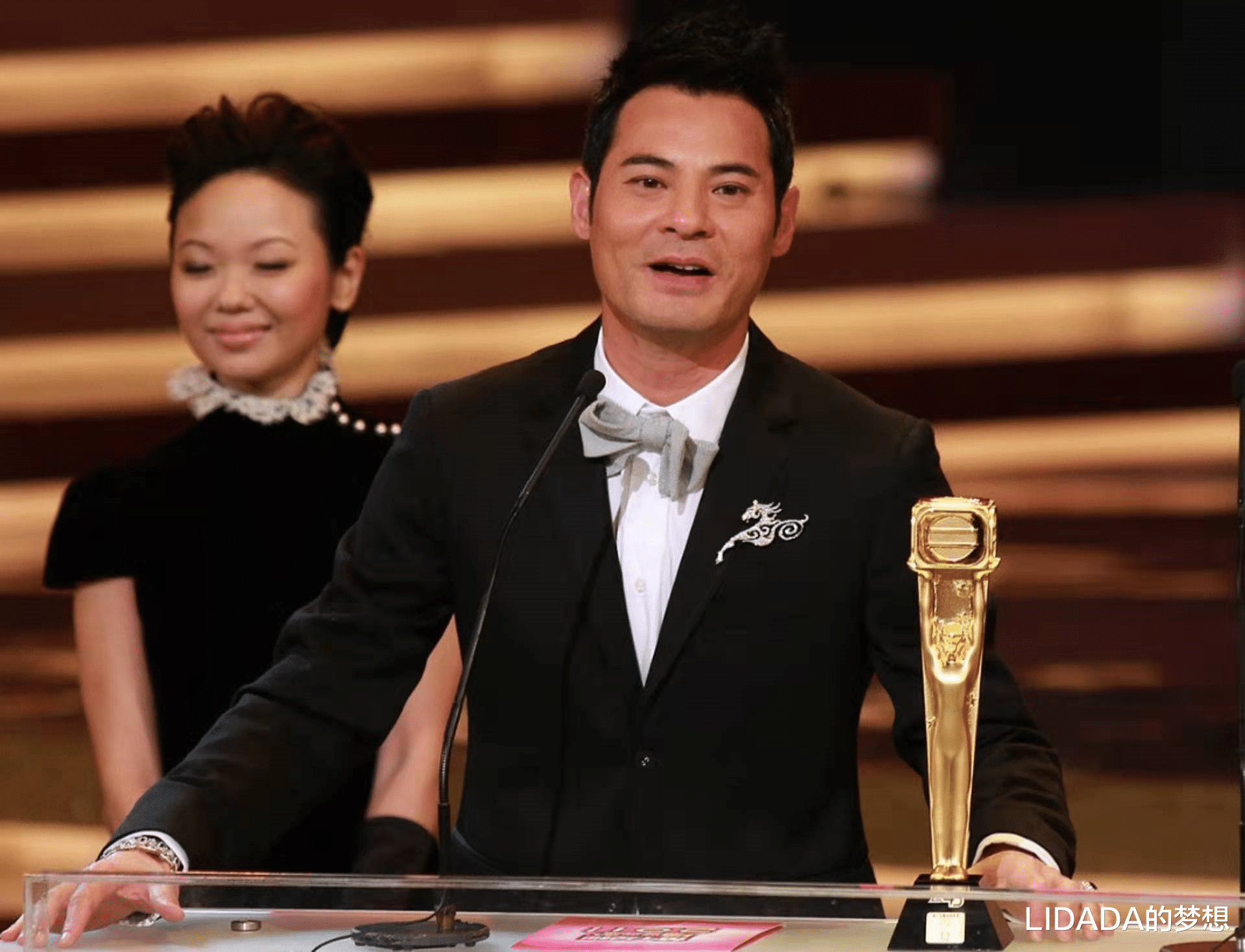 黄智贤|戏里有色又狠，戏外一生痴情只爱老婆，你不知道的抢戏配角黄智贤