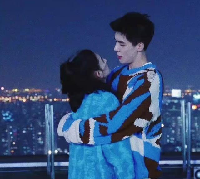 张新成|《冰糖炖雪梨》后又一冰雪恋歌官宣定档，男主颜值不输张新成！