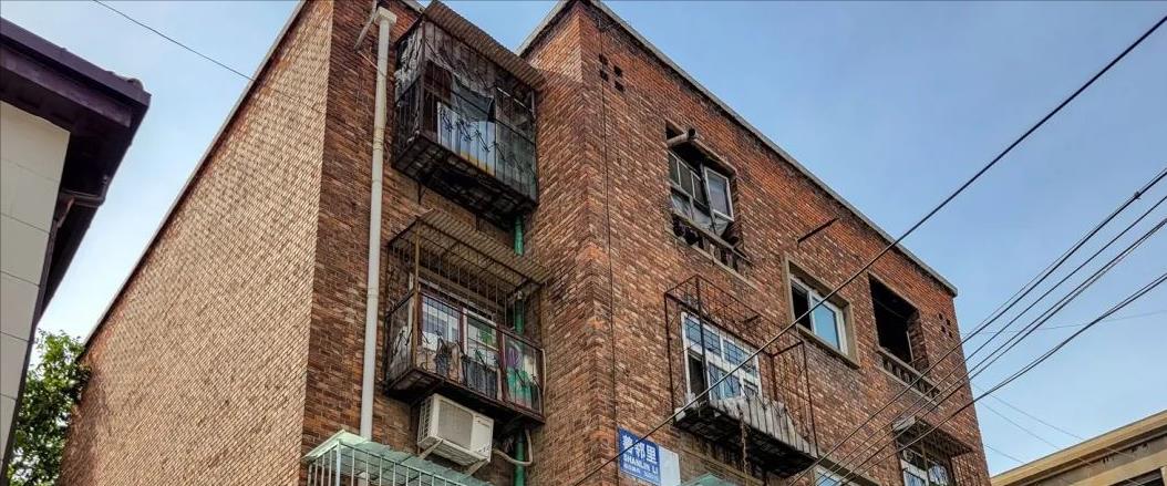 |原天津奥租界里,小洋楼虽然不多了,但老居民楼真不少