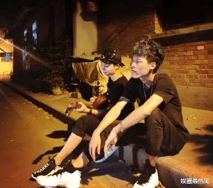 卢大雨|广东雨神退网,成名曲是花钱买的,隐瞒婚史出轨,自曝患上抑郁症