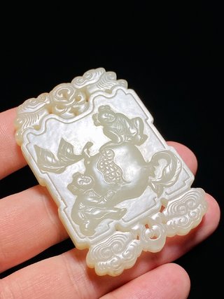 和田玉籽料|清中期 和田玉籽料 白玉 榴开百子 诗文牌 玉珮