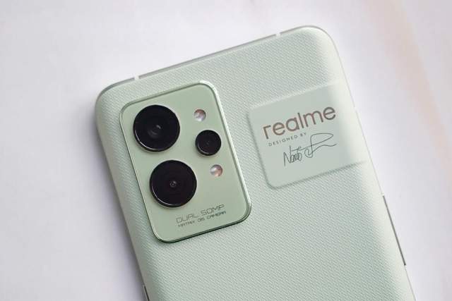 gen.g战队|骁龙8 Gen1跳水了！真我GT2 Pro高配版直降千元到手，顶配更划算