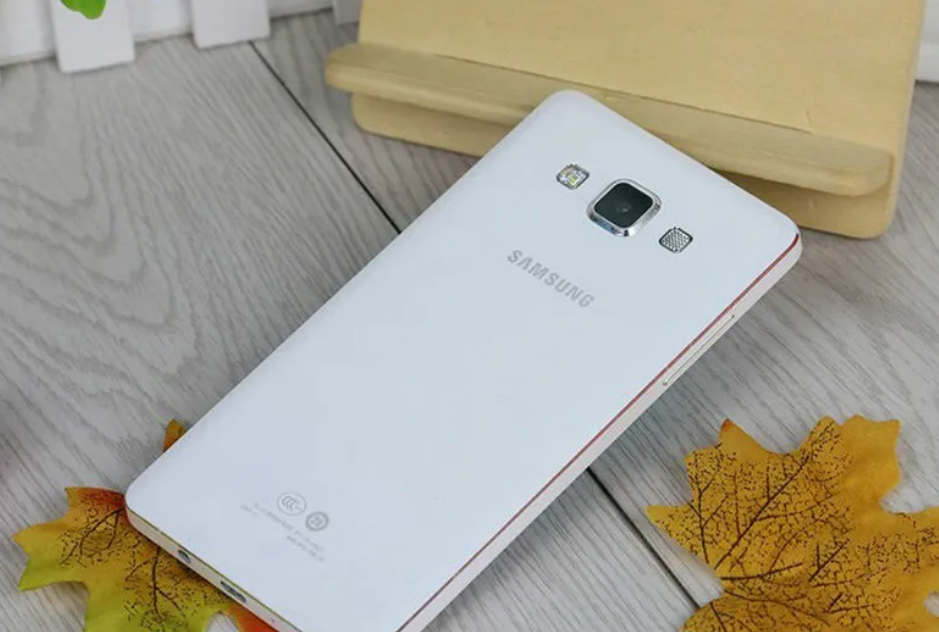 小米科技|三星，照相技术无人超越，而价格毫无诚意