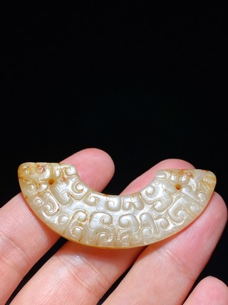 和田玉籽料|明以前 和田玉籽料 白玉 蟠虺纹 玉璜 玉珮 挂件